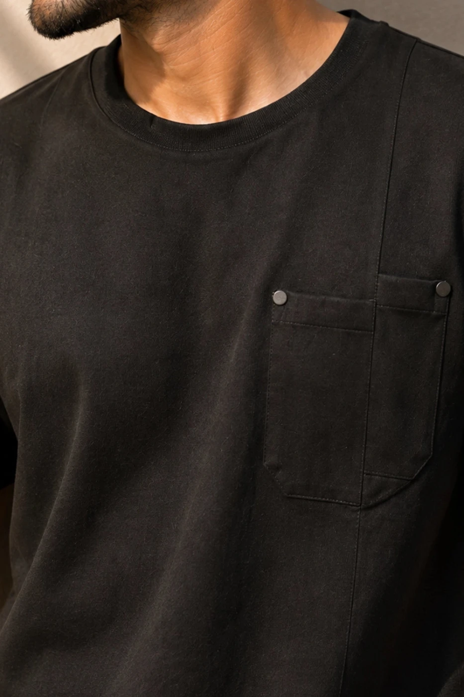 Modern Seam Pocket Tee - 2